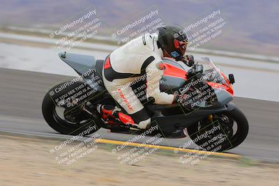 media/Jan-14-2023-SoCal Trackdays (Sat) [[497694156f]]/Turn 11 Inside (950am)/